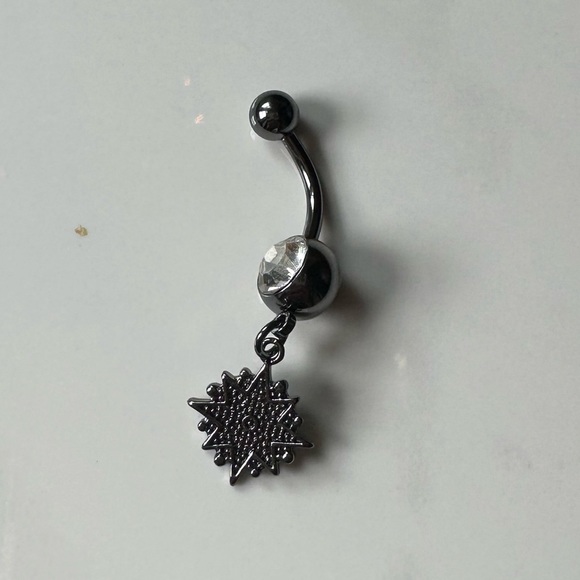 CZ Stainless steel star dangle gunmetal belly button ring - Picture 5 of 5